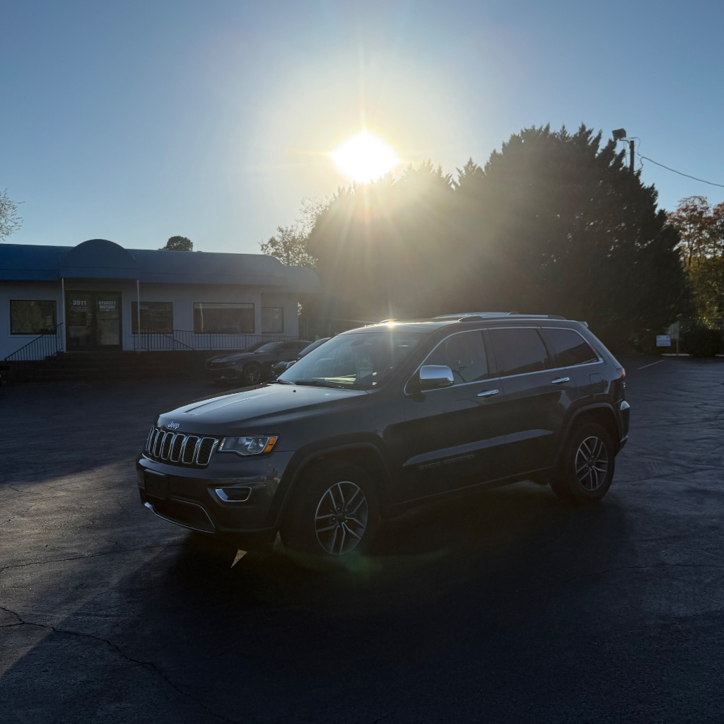 2021 Jeep Grand Cherokee Limited's photo