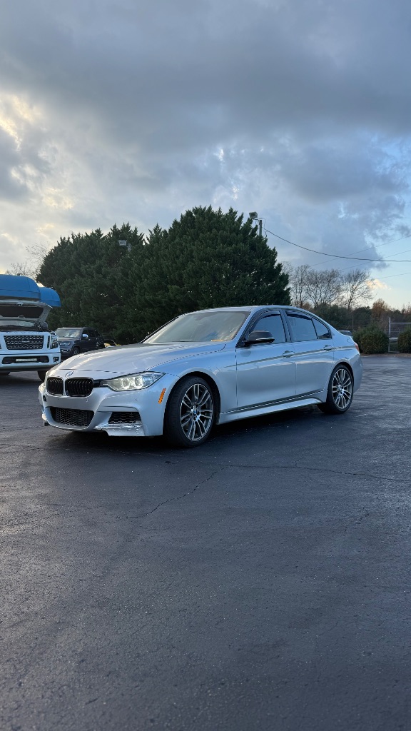 2014 BMW 3 Series 335i's photo
