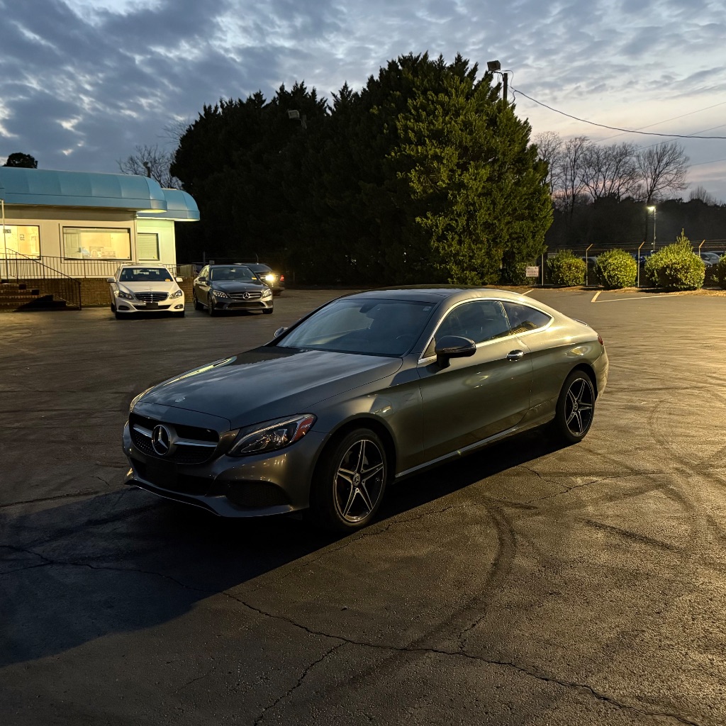 2017 Mercedes-Benz C-Class C300's photo